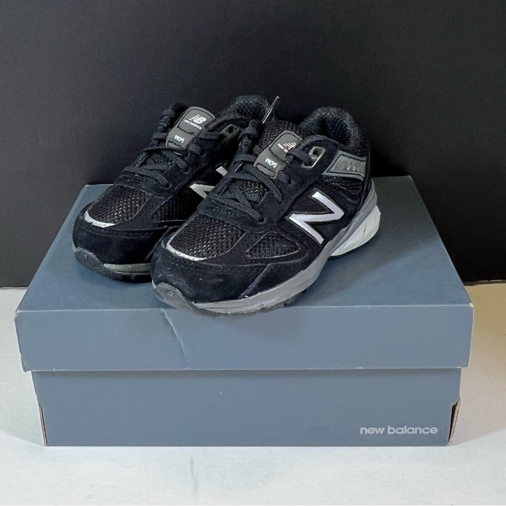 🆕New Balance 990 V5 Infant Sneakers — Size 5.5 US (Black) - Picture 2 of 14